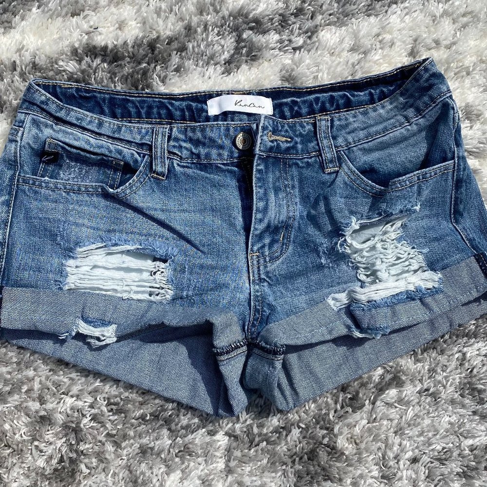 KC5142YT Kancan Beren Mid Rise Distressed Shorts Medium Wash Size Small